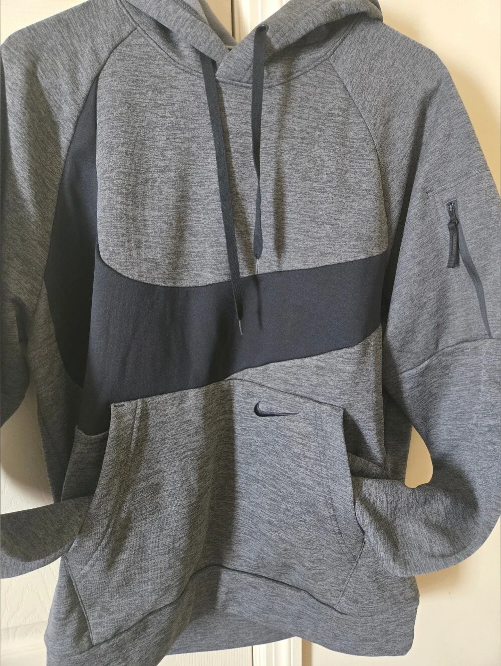 Nike Therma-Fit Fleece Pullover Hoodie